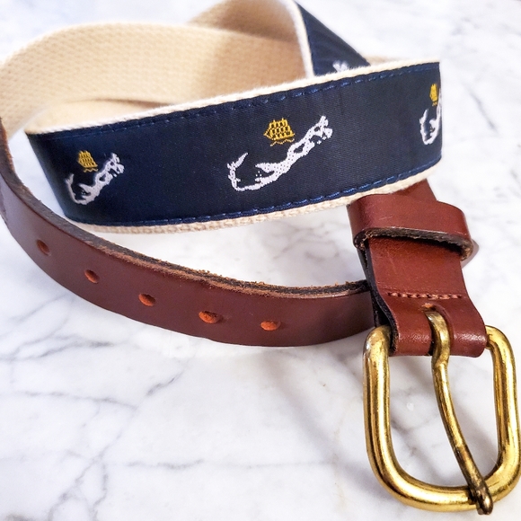 Bermuda "braided belt" with Emroidered, Nautical overlay - Picture 2 of 4